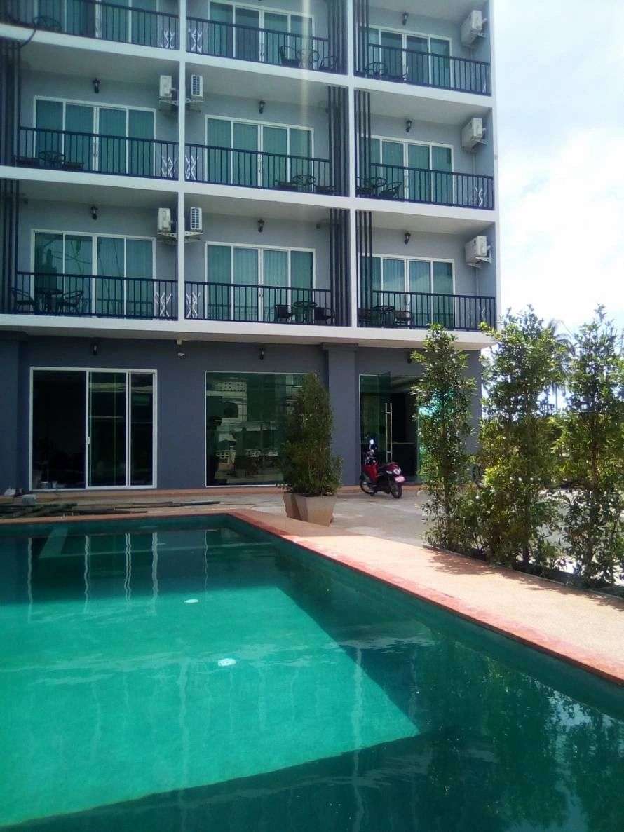 2B9CCCB7-446C-4163-9EEC-6EAE3C1E5C1B