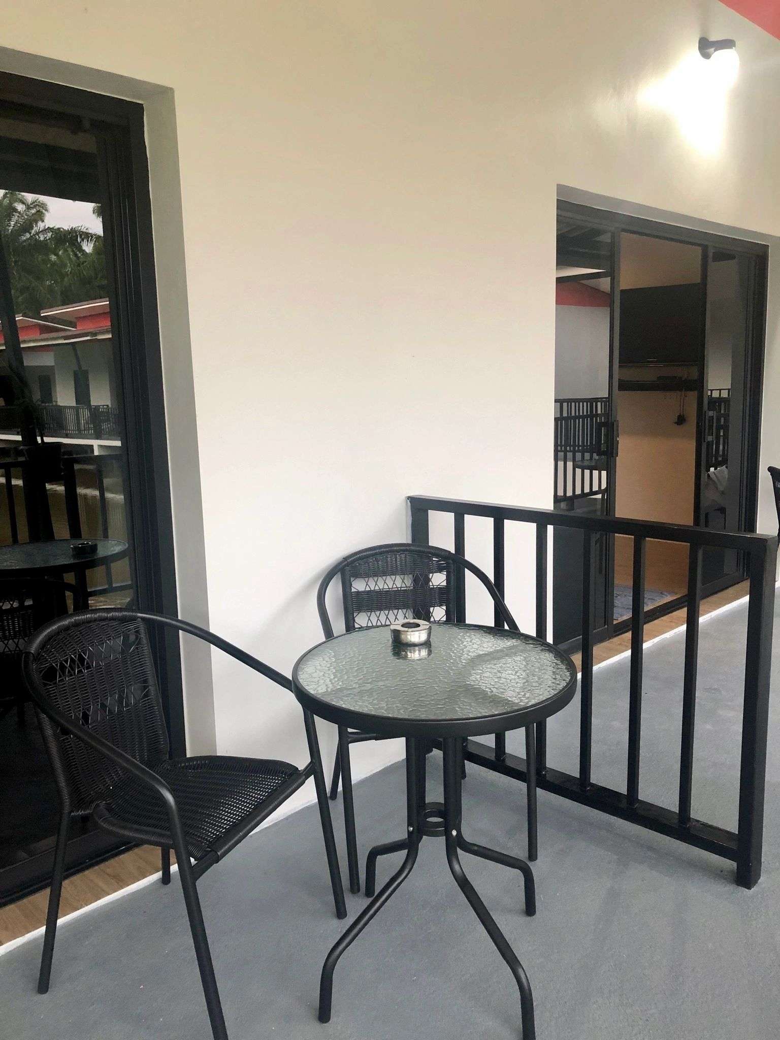 57DC2ED6-F2EE-47E3-81B2-77917C7A8C08